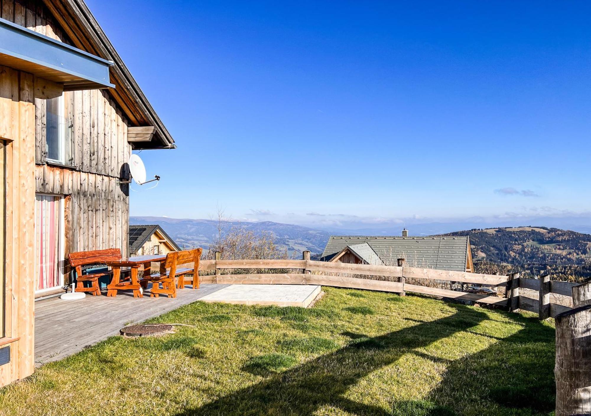 1A Chalet Eck - Wandern, Grillen, Panorama Sauna! Klippitztorl Ngoại thất bức ảnh