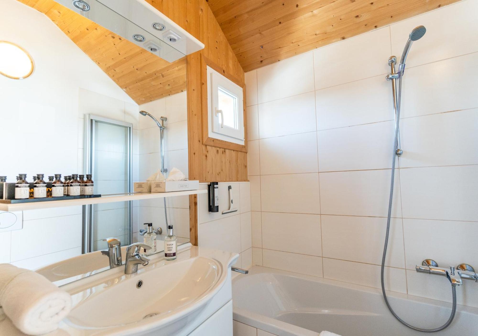 1A Chalet Eck - Wandern, Grillen, Panorama Sauna! Klippitztorl Ngoại thất bức ảnh